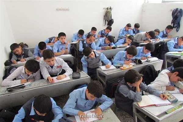 شروع آموزش مجانی هوش مصنوعی به دانش آموزان در قالب طرح ایران دیجیتال